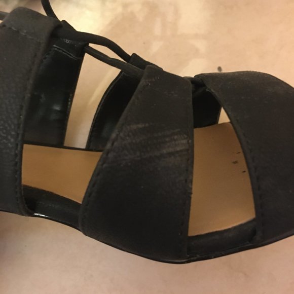 Black Strappy Chunky Heel Sandals - Picture 6 of 6